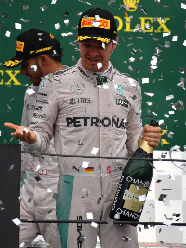 AFP PHOTO / Nelson Almeida