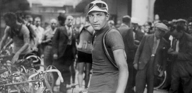 Bartali ganhou três vezes o Giro d"Italia e duas o Tour de France - Reprodução/Twitter
