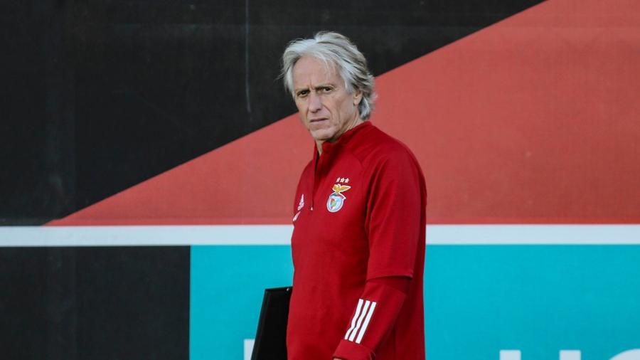 Treinador ficou frustrado com excesso de faltas do adversário e com devolução de bola no último jogo do Benfica - Divulgação