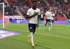 Com gol de Saka, Inglaterra bate a Áustria em amistoso - LINDSEY PARNABY/AFP