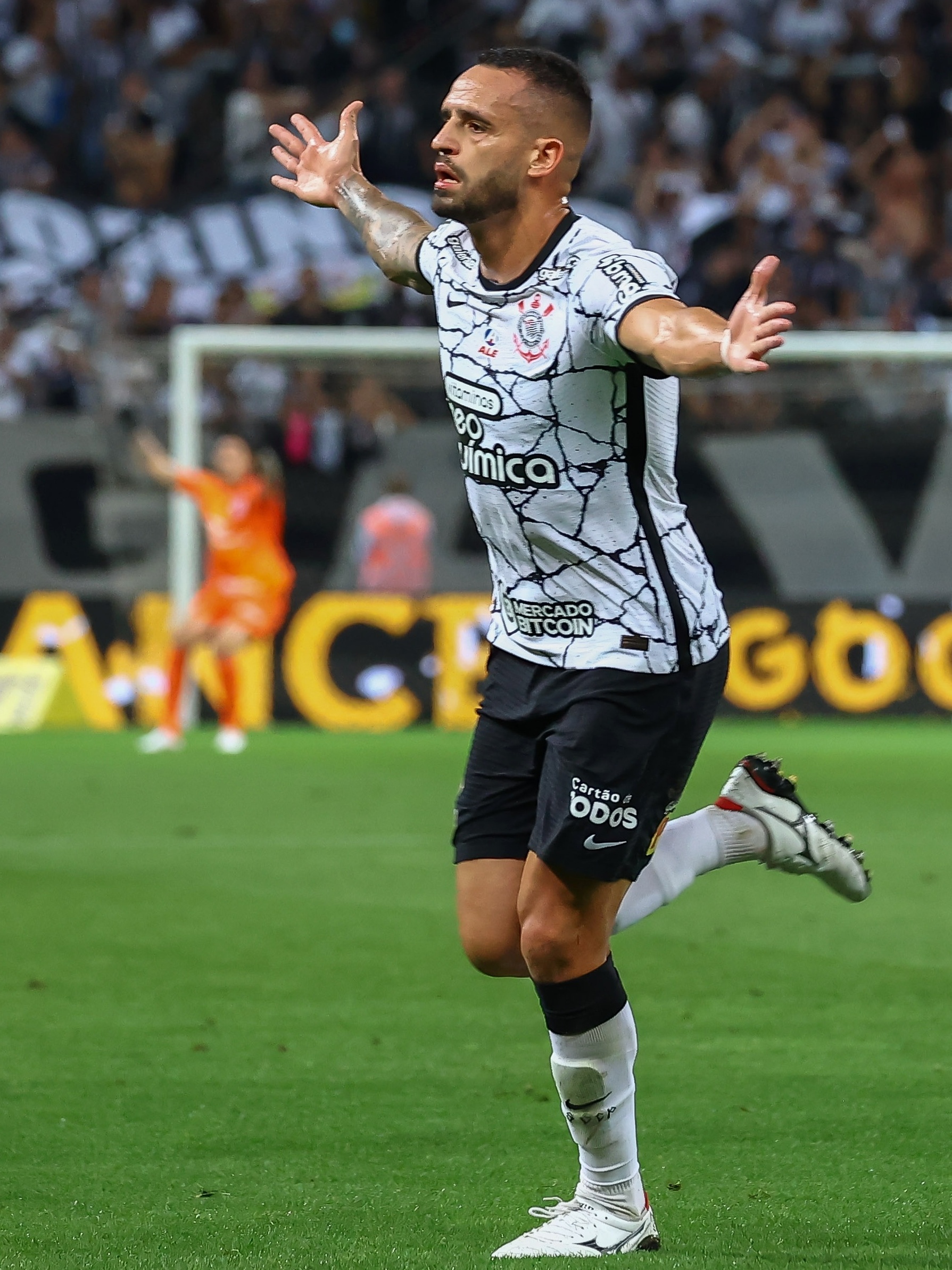 Renato Augusto é o único jogador do Corinthians na seleção do