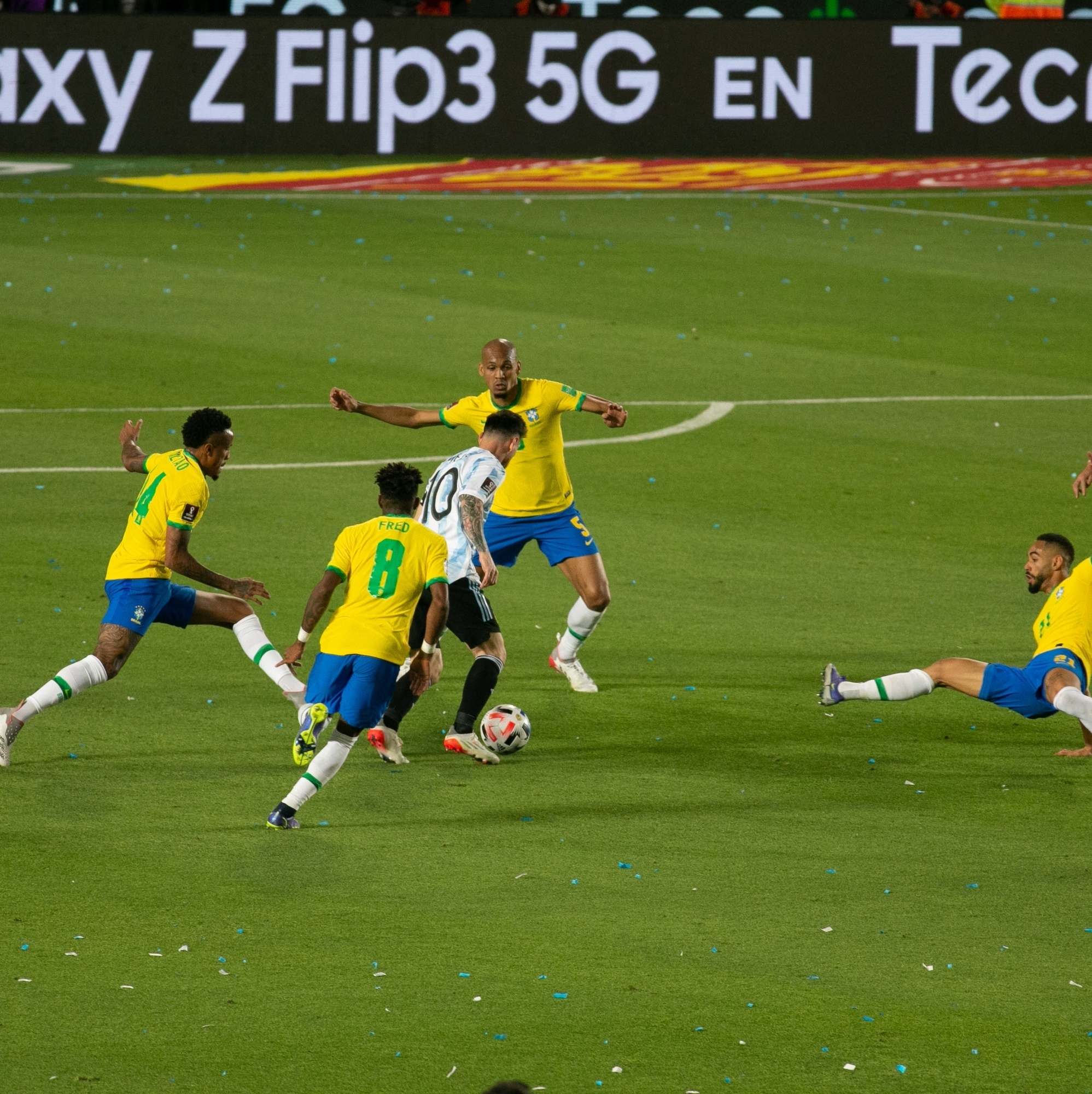 A partida entre Brasil e Argentina - Doentes por Futebol