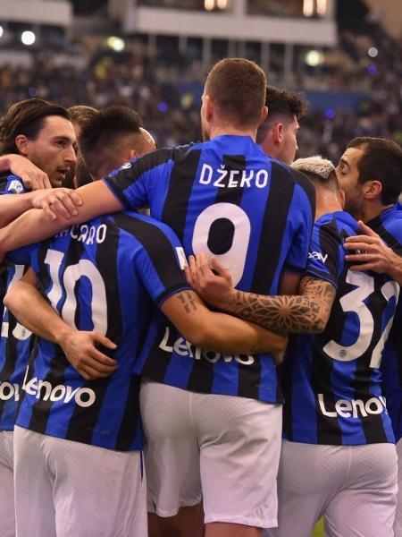 Jogadores da Inter de Milão comemoram gol sobre o Milan na Supercopa da Itália - Mattia Pistoia/Internazionale