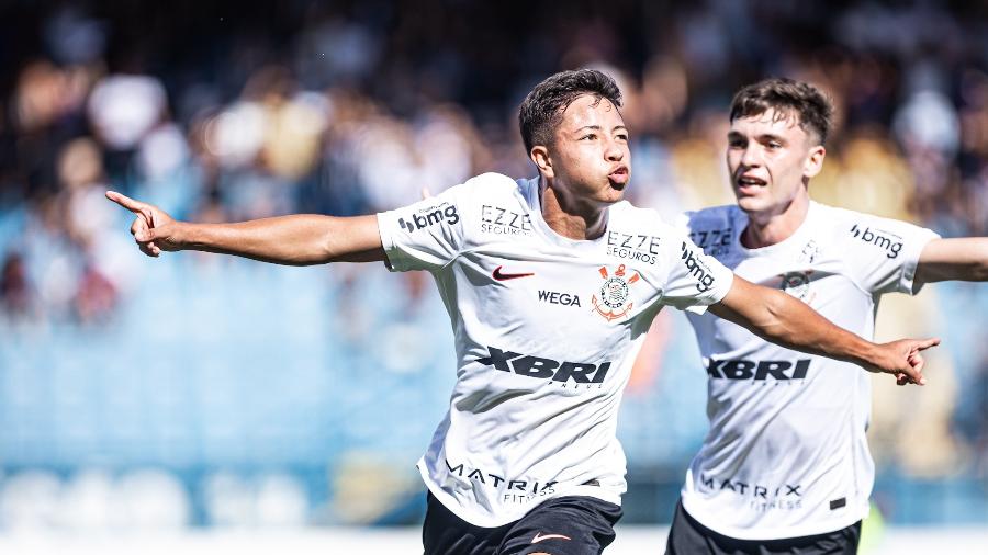 Corinthians busca uma vaga na semifinal da Copinha 
