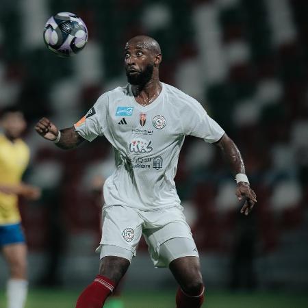 Moussa Dembelé, atacante do Al-Ettifaq