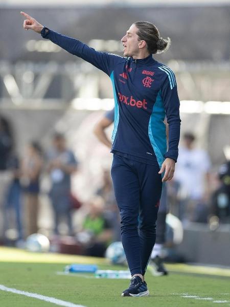 Filipe Luis, técnico do Flamengo, durante jogo contra o São Paulo