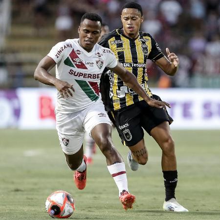 Arias em ação durante jogo entre Fluminense e Volta Redonda no Campeonato Carioca Arias em ação durante jogo entre Fluminense e Volta Redonda no Campeonato Carioca