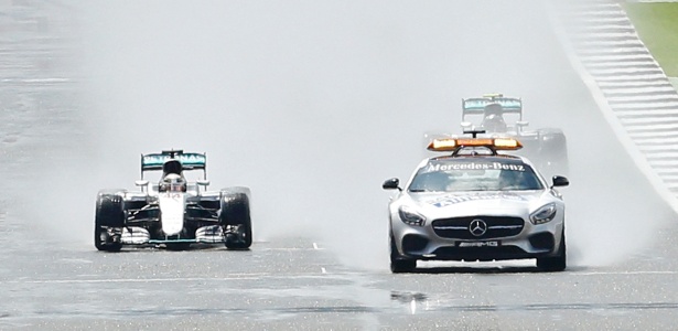 REUTERS/Andrew Boyers Livepic