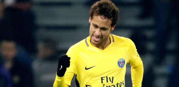 Neymar é um dos principais jogadores do Paris Saint-Germain - CHARLES PLATIAU
