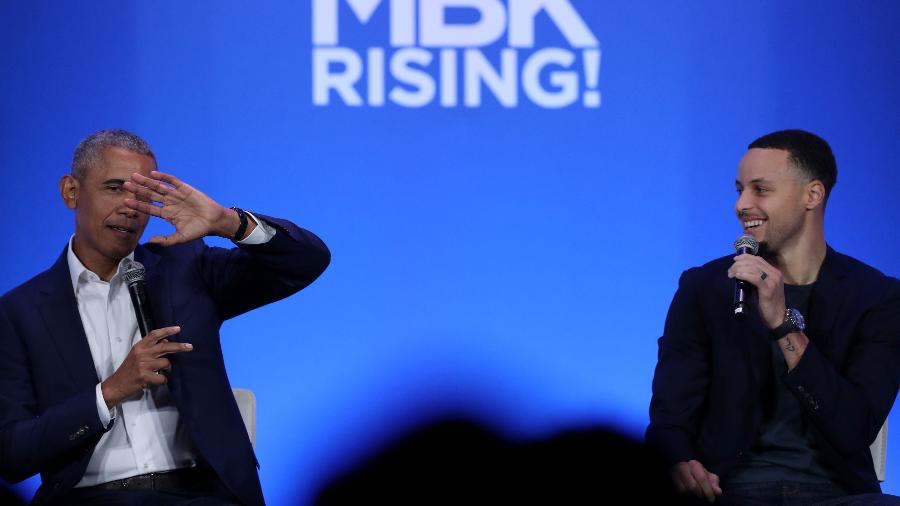 Barack Obama e Stephen Curry participam de evento nos Estados Unidos - Justin Sullivan/Getty Images/AFP
