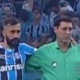Jogadores de Atlético-MG e Grêmio e membros da imprensa prestam homenagem à Chapecoense - Reprodução/Globo