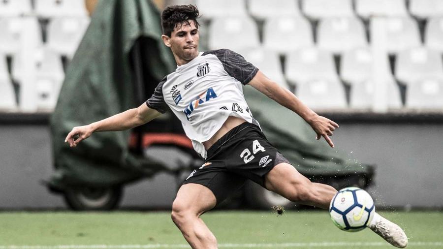 Anderson Ceará em treino pelo Santos; revelação interessa ao Red Bull no Mercado da Bola - Ivan Storti/Santos FC