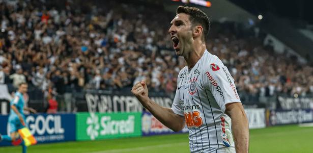 4 a 1 no Paulistão | Corinthians goleia o Botafogo-SP com 3 de Boselli e um de Luan