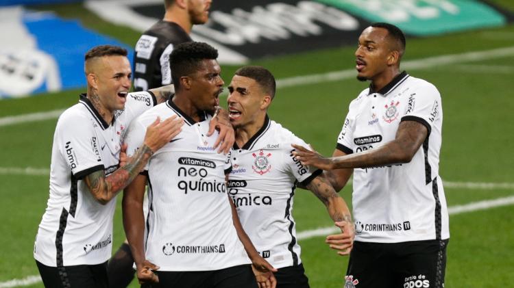 Timão escalado para o clássico contra o Palmeiras; confira