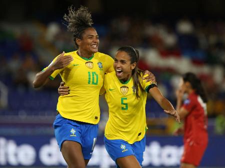 Reservas da seleção feminina goleiam o Peru por 6 a 0 e somam 4ª vitória na  Copa América - Jogada - Diário do Nordeste