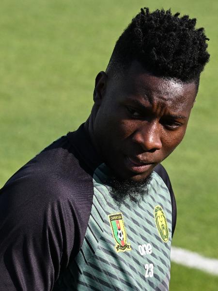 Andre Onana em treino da seleção de Camarões durante a Copa do Mundo. - ISSOUF SANOGO/AFP