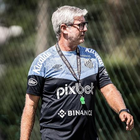 Santos Futebol Clube - ANIVERSÁRIO DO REI E DIA DE JOGO DO SANTOS! ⚪⚫  #ReageSantos