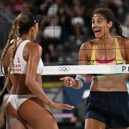 Ana Patrícia discute com Brandie Wilkerson durante final do vôlei de praia