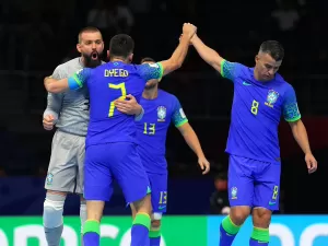 Copa de Futsal: Brasil vence Ucrânia na garra e volta à final após 12 anos