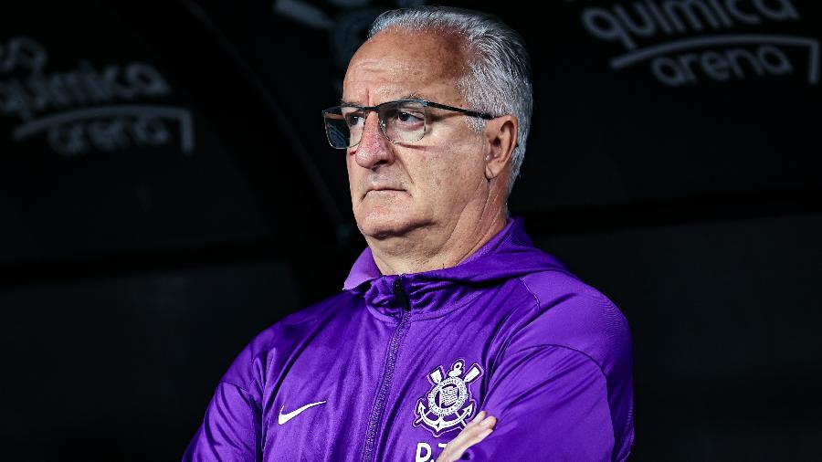 Dorival Júnior, técnico do Corinthians, durante jogo contra o Novorizontino Dorival Júnior, técnico do Corinthians, durante jogo contra o Novorizontino