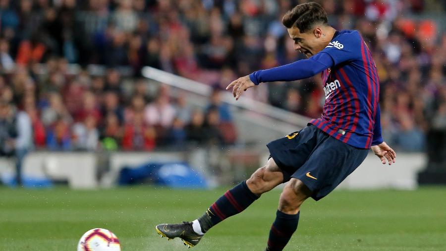 Philippe Coutinho se destacou no primeiro tempo do jogo do título do Barcelona - Pau Barrena/AFP