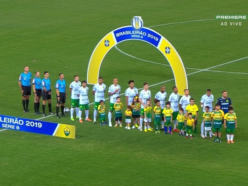 Joga futebol? Veja 6 exercícios para fazer na academia e melhorar em campo  - 19/07/2019 - UOL VivaBem