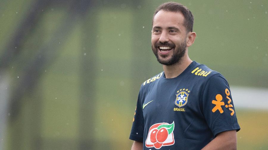 Meia do Flamengo vive a segunda convocação com Tite e estreará como titular - Lucas Figueiredo/CBF
