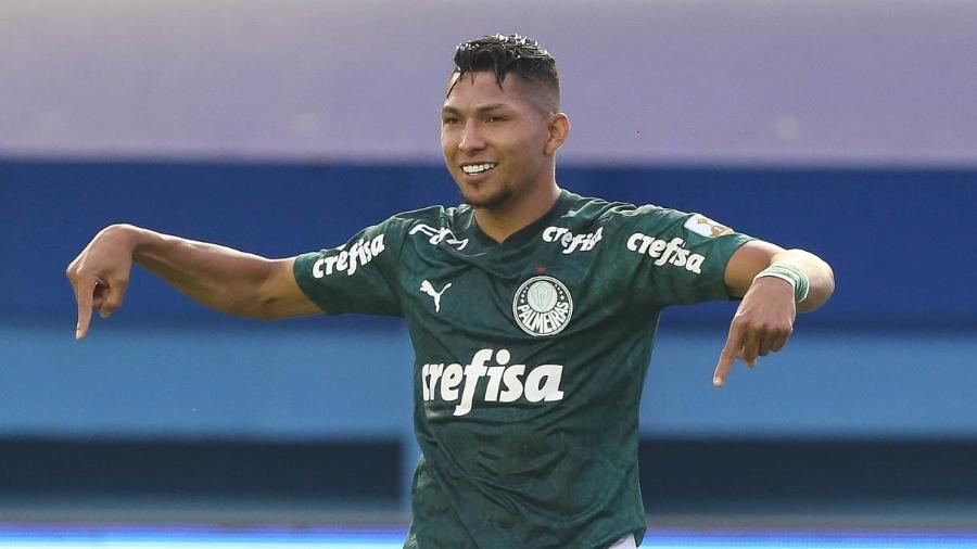 Rony, do Palmeiras, comemora o gol anotado sobre o Delfín - Cesar Greco