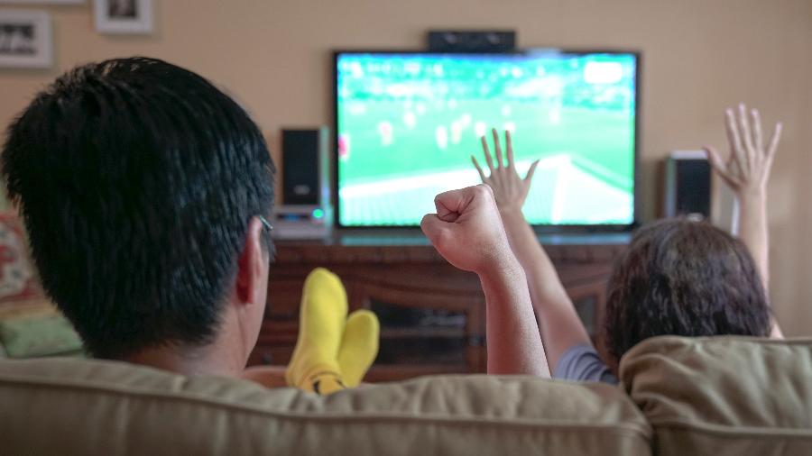 A emoção do gol nesta Copa do Mundo pode ser garantido sem atraso com o uso de antena digital na sua televisão - Getty Images/iStockphoto