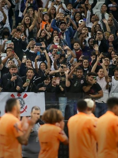 Corinthians joga clássico tentando derrubar pela metade a distância para a liderança do Brasileirão - Rodrigo Coca/Ag. Corinthians