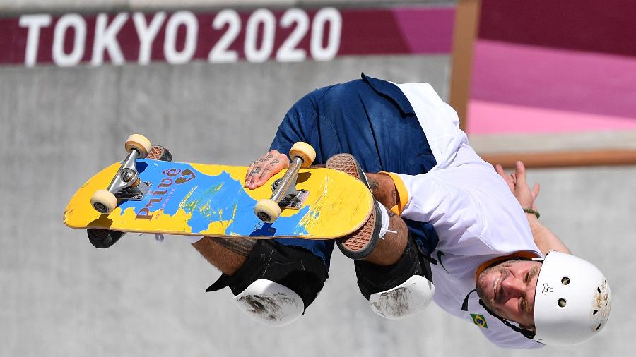 Pedro Barros ganhou a medalha de prata no skate park nos Jogos Olímpicos de Tóquio - Loic Venance/AFP