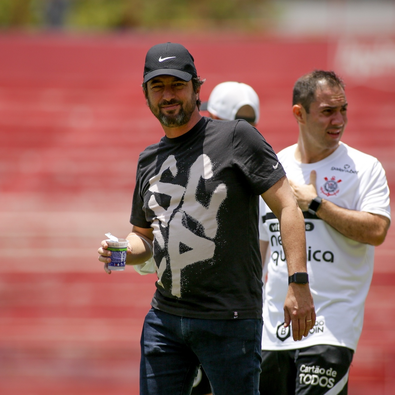 Presidente do Corinthians Duílio Monteiro Alves anuncia mudanças no elenco  e diretor