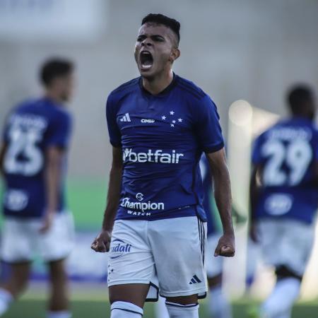 Bruno Rodrigues comemora gol do Cruzeiro contra o Democrata, pelo Campeonato Mineiro 2023 - Staff Imagez/Cruzeiro