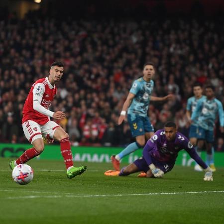 Brasileiro Gabriel Martinelli fez gol na partida entre Arsenal e Southampton, pela Premier League - EFE/EPA/NEIL HALL