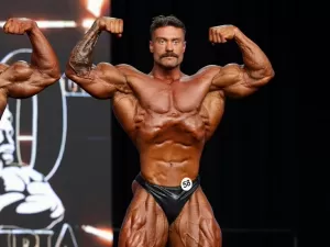 Quem é CBum, pentacampeão no Mr. Olympia e principal rival de Ramon Dino