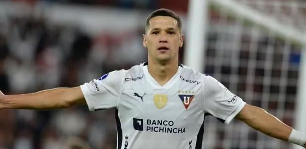 atacante manifesta interesse em jogar no palmeiras nas próximas temporadas