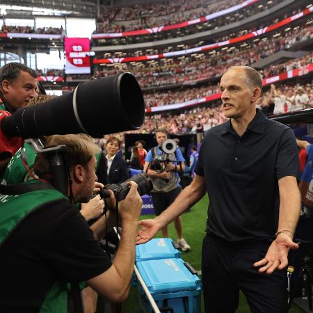 Thomas Tuchel, técnico da Inglaterra, reclama do posicionamento dos fotógrafos que registram os jogos da Copa do Mundo 2026 Thomas Tuchel, técnico da Inglaterra, reclama do posicionamento dos fotógrafos que registram os jogos da Copa do Mundo 2026