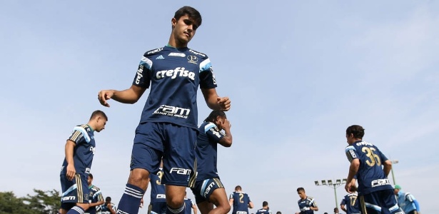 Thiago Martins em Atibaia: zagueiro titular do Palmeiras - Cesar Greco/Ag Palmeiras