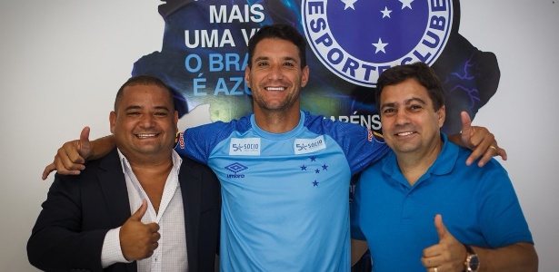 Meia ficará no clube por mais dois anos, podendo prorrogar o vínculo por mais um ano - Cruzeiro/Divulgação
