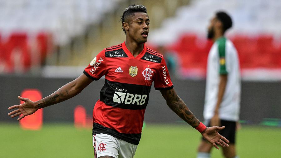Bruno Henrique terá Rodrigo Muniz como companheiro de ataque - Thiago Ribeiro/AGIF