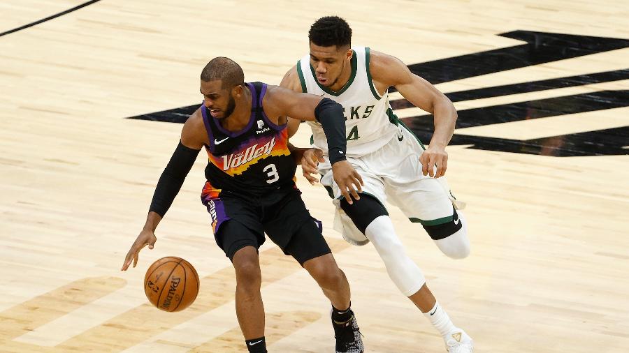 Phoenix Suns, de Chris Paul, e Milwaukee Bucks, de Giannis Antetokounmpo, se enfrentam nas finais da NBA - Christian Petersen/Getty Images