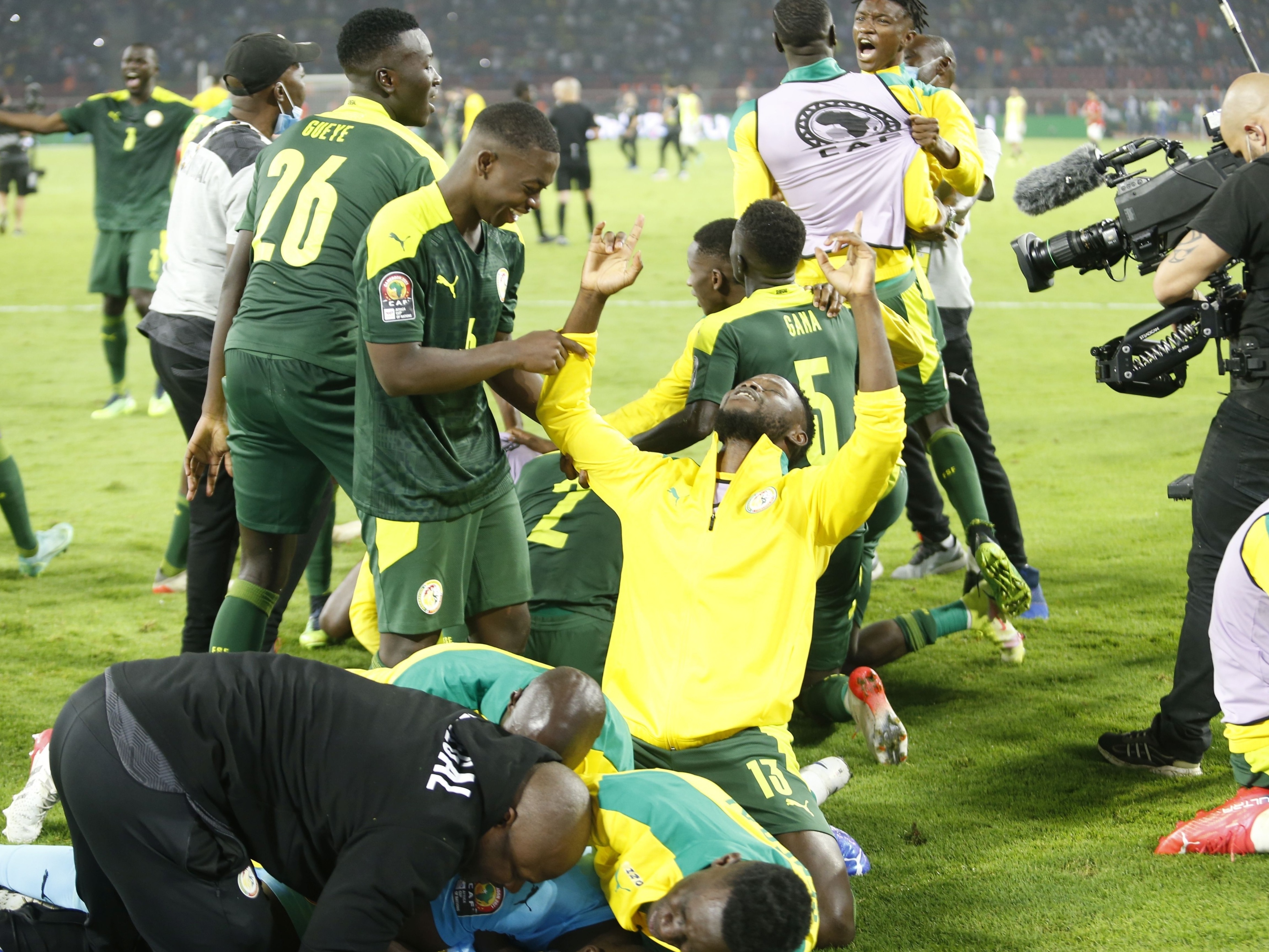 Senegal garante vaga na Copa do Mundo nos pênaltis; Gana também se