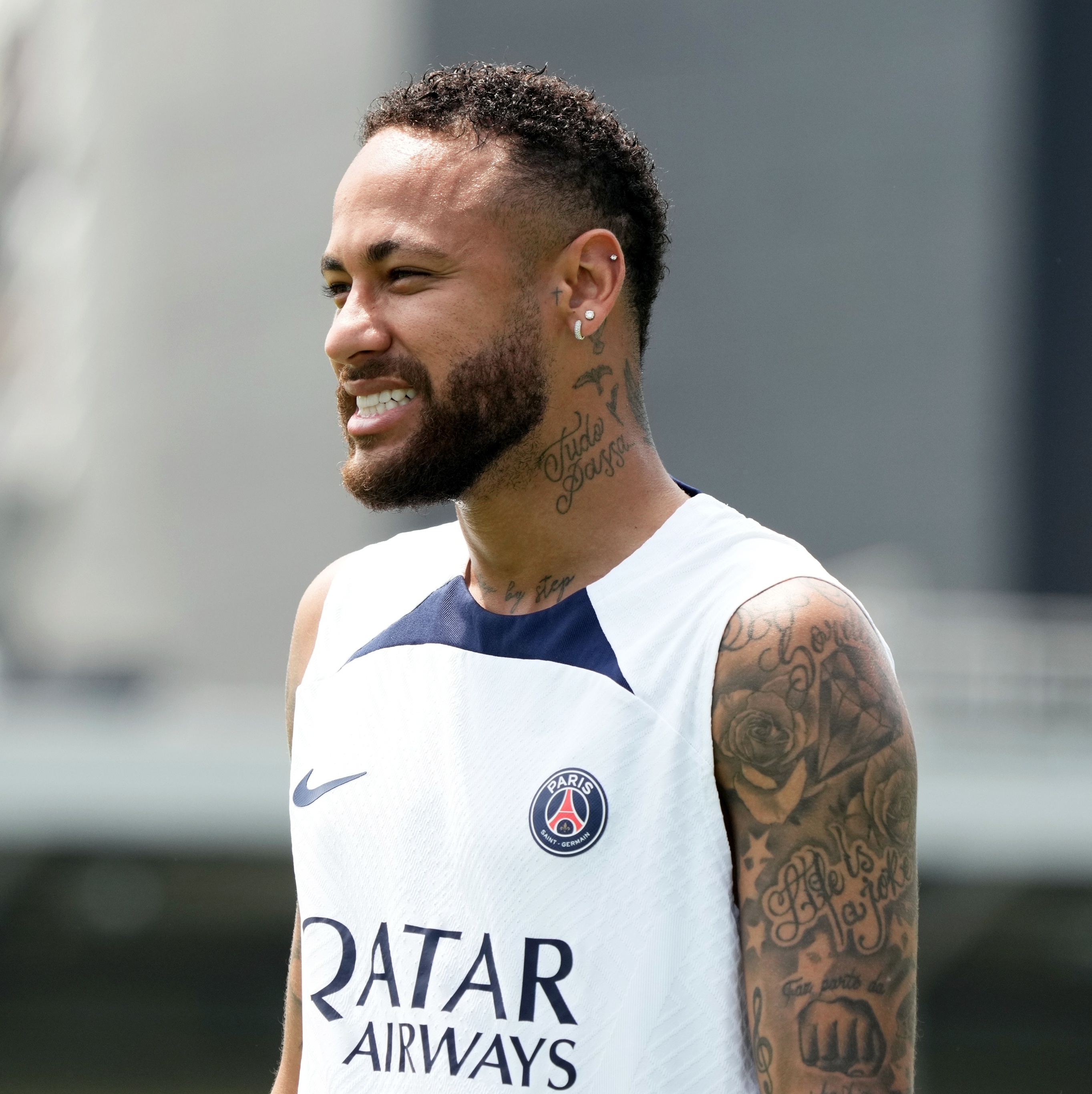 Reforço mais caro da história do City diz se inspirar em Neymar