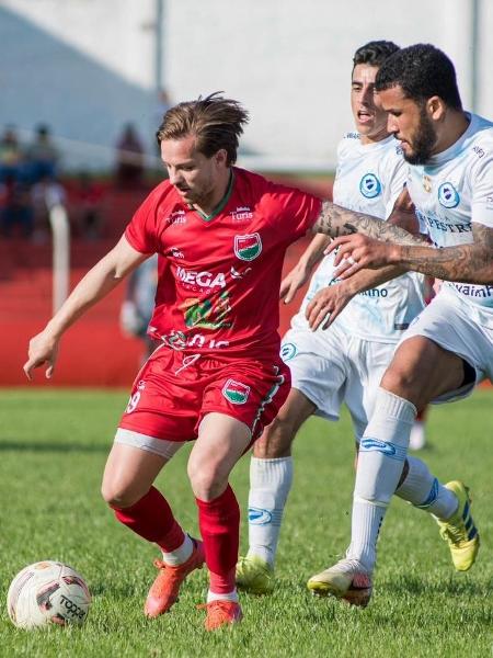 Guilherme Teixeira em ação pelo Passo Fundo, clube que defende atualmente - Dayana Giacomini/BH Foto