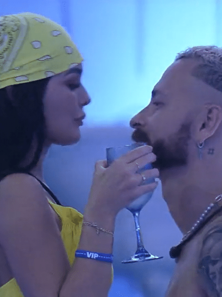 Bbb 23 Beijo De Fred E Larissa é Narrado Por Galvão Bueno Veja