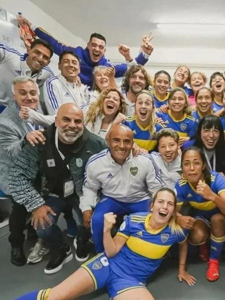 Elenco feminino do Boca Juniors, time que tem empilhado troféus na Argentina - Reprodução
