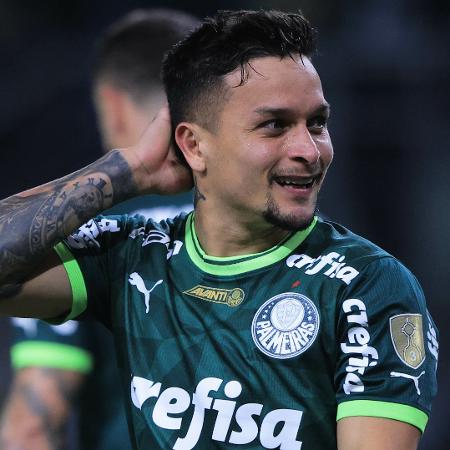 Artur, do Palmeiras, lamenta chance perdida durante partida contra o Atlético-MG