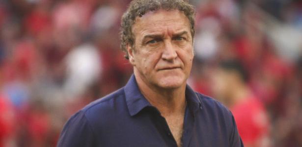 Cuca nega acerto com Cruzeiro após saída do Athletico: não há outro