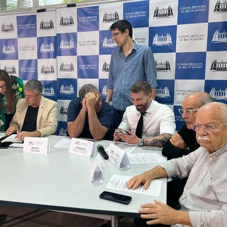 Reunião da Câmara Comunitária da Barra para audiência pública do potencial construtivo de São Januário  - Bruno Braz / UOL