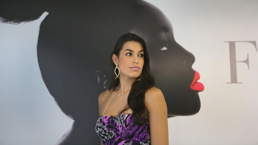 Luciane Escouto foi eleita Miss Mundo Rio Grande do Sul em 2012 e se afastou do vôlei no fim de 2014 - Monalisa Lins/UOL